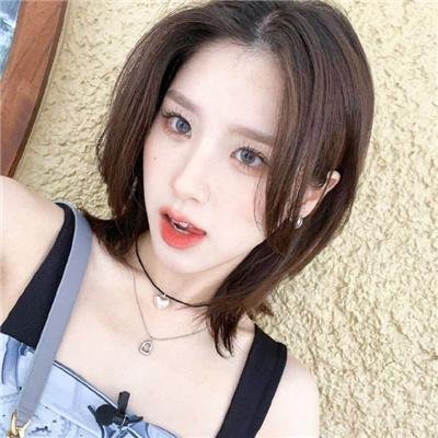 屋顶上的绿宝石